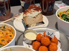 -W COLLECTIVE  DESSERT SHOP