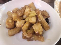 葱烧蹄筋-魁盛居百年鲁菜馆(县西巷店)