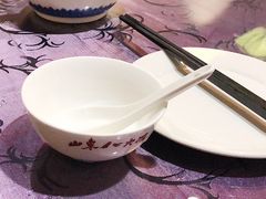 餐具摆设-山东八大碗山东老字号