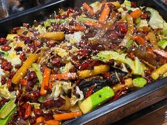-干老庆贵州留一手烤鱼·地摊火锅(财经大学店)