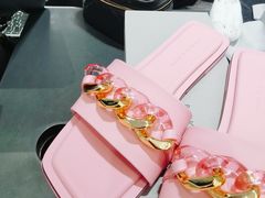 -CHARLES & KEITH(青岛万象城店)