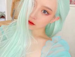 -东方美妍小鹏造型