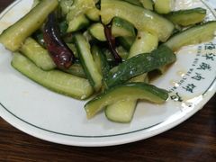 酸辣瓜条-清真永恒华威肉饼(潘家园店)
