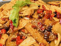 -俭寨大盘鸡·手抓肉·烧烤新疆菜(乌苏路店)
