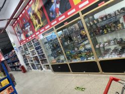 -逝水玩具折扣店