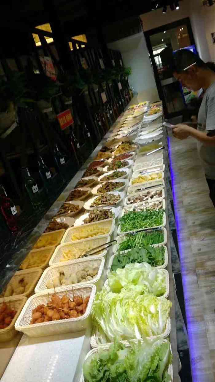 尚品宫自助烧烤火锅润达广场店