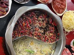 -储奇门鳝鱼火锅(总店)