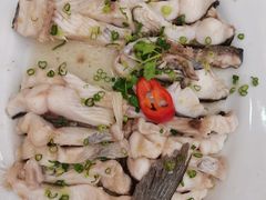 -东豪园林海鲜酒家(南港路辅路店)