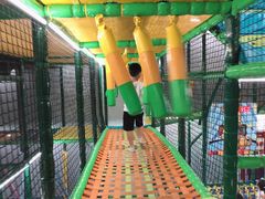 -蒙特利亲子乐园