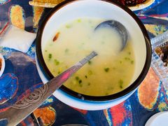 -洱海人家餐厅(仙足岛店)