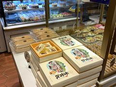 面包甜点陈列柜-资溪面包(育贤店)