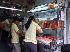 -Bánh Mì Huynh Hoa