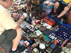 -云洲古玩城(大木桥路店)