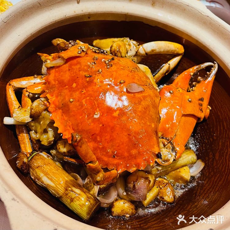 喜庆感十足的海云陈记