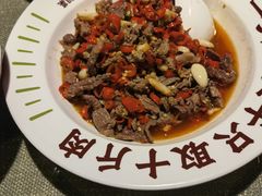 -老湖南民间菜·牛肉十八炒(花都店)