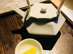 -穹六人间 people 6(岳阳路店)