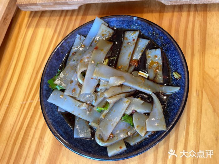 勺子米线·云南传统小吃市集(四方街店)图片