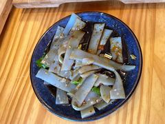 -勺子米线·云南传统小吃市集(四方街店)