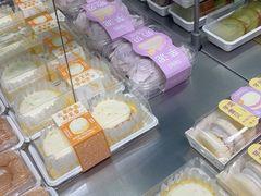 -好利来(上海虹桥新天地Lab主题店)