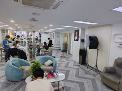 -米娜护肤造型