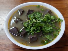 -春雨羊汤店(广开四马路总店)