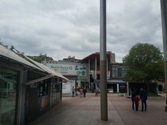 -证大大拇指广场(芳甸路店)