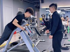 -超鹿运动(五四路恒力城店)