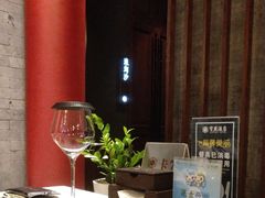 -宝燕壹号景观餐厅(龙盛国际商业广场店)