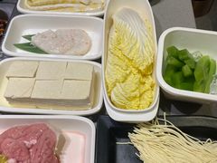 -海底捞火锅(公益西桥店)