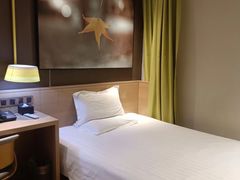 -路客HOTELS酒店(广州东站林和西地铁站店)