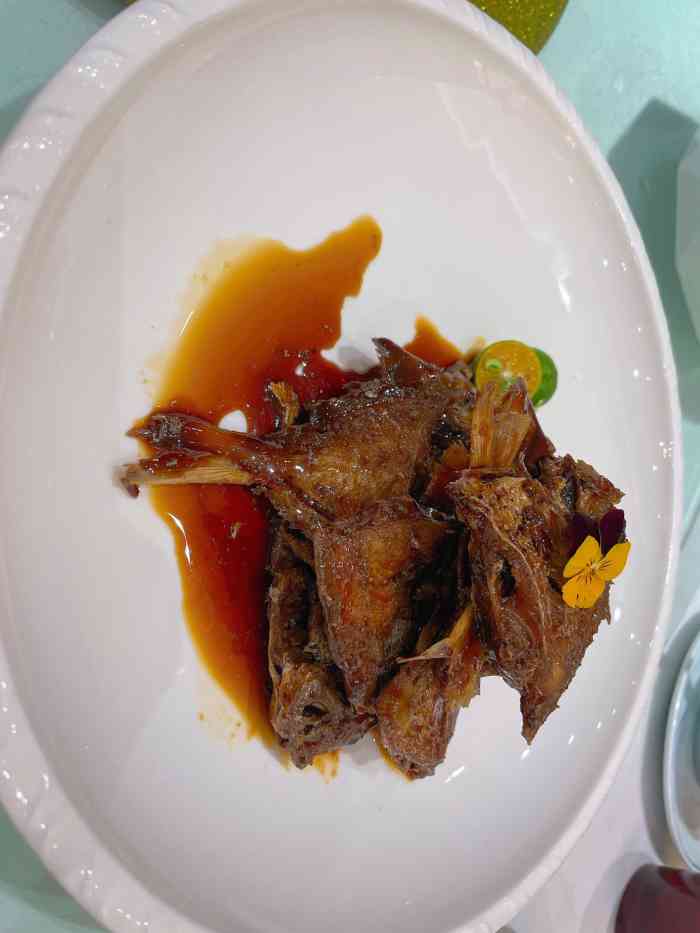 盛鸿楼酒店-"奔着上过电视的主厨康康先生的名号,我们几.