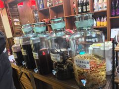 -果松木炭酸菜铜火锅·外婆参鸡汤