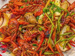 -乡土黄·鲜牛肉火锅·小龙虾(兴业街店)
