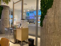 -老乡鸡(上海白玉兰广场店)