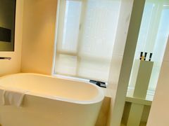 -杭州逸酒店(西湖武林店)