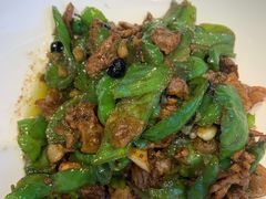 辣椒炒肉-俏湘厨•地道湘菜(建华南路店)
