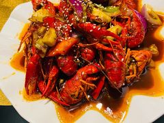 新虾鲜活上市-虾元素品质川菜