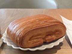 -VERIE BAKEHOUSE