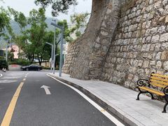 -彳亍咖啡·这里(水湾路店)