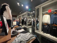 -Abercrombie&Fitch(德基广场店)