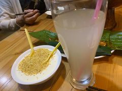 -蜗牛小馆醉乡民谣云南菜(惠新西里店)