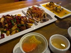 -隔壁老王·家常云南菜(花巷店)