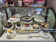 -DQ·蛋糕·冰淇淋(虹口龙之梦店)