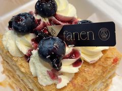 蓝莓拿破仑-FANEN法念·烘焙·甜点(万象城店)