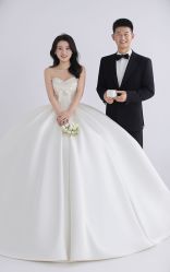 -薇薇新娘婚纱摄影连锁品牌(瘦西湖店)