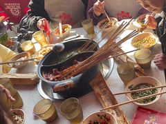 -钢管厂五区小郡肝串串香(蜀都万达店)
