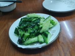 -胡子饮食店