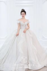 -洋洋婚纱品牌集合店