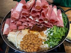 部队锅-MI WU FACTORY米屋美食工厂餐厅(绿地店)