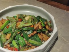 农家小炒肉-新渝城·始于2000年(淘金店)